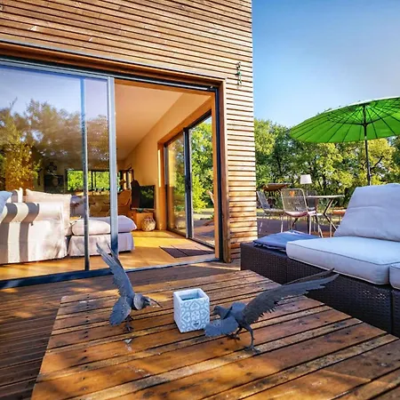 L'ecrin De Bois - Maison D'architecte Avec Sur Un Grand Terrain Arbore *